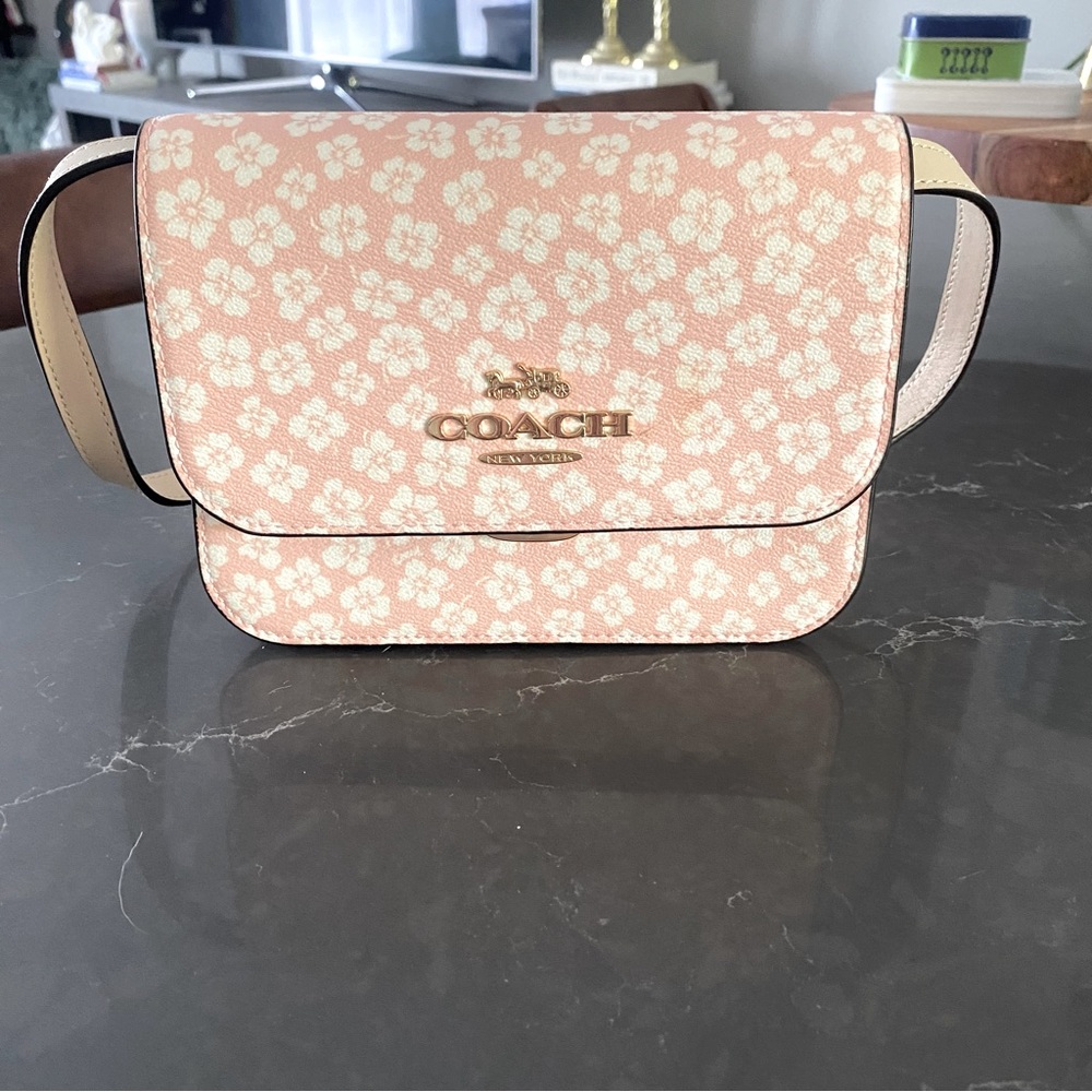 Coach Mini Brynn Crossbody Purse